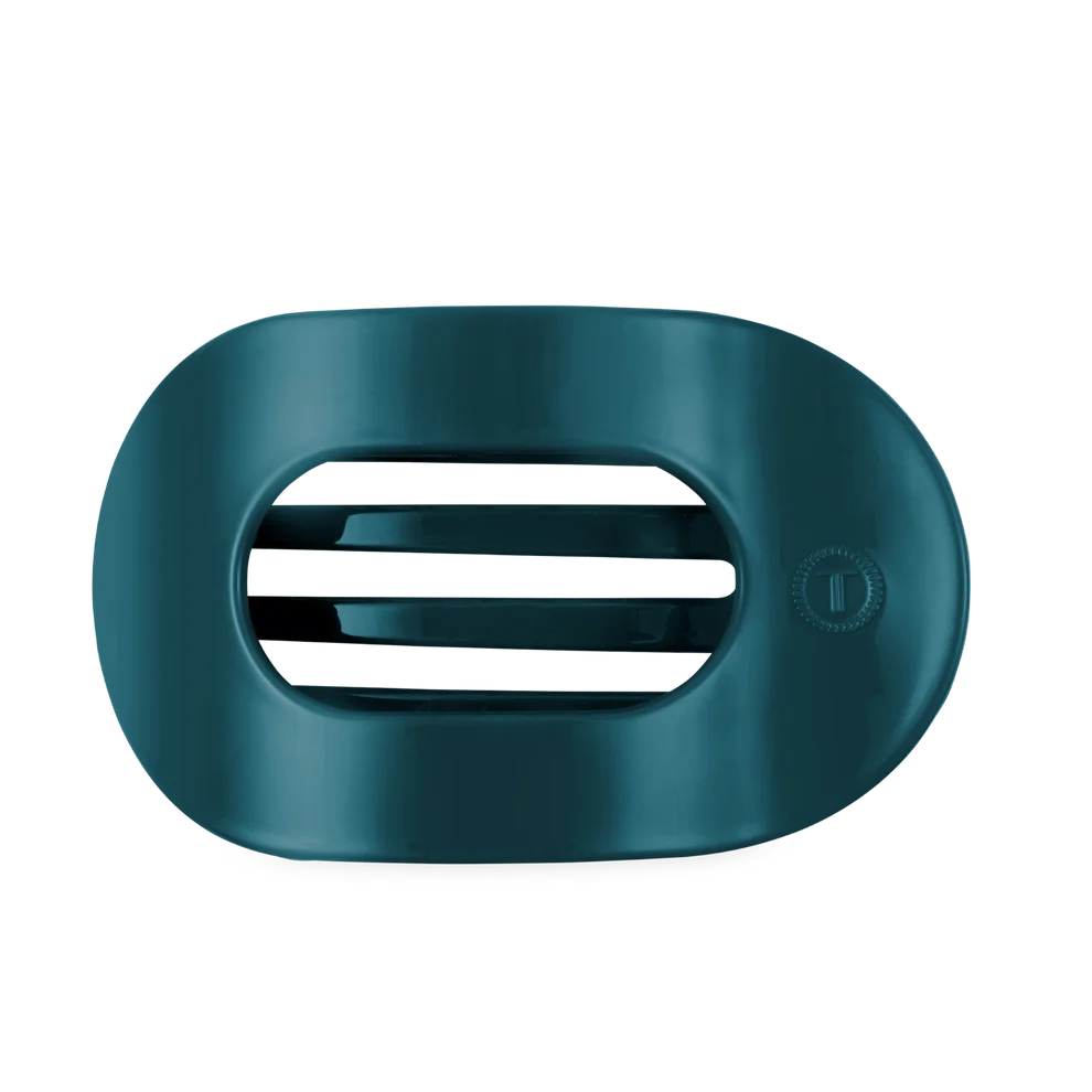 teal with it hair clip
