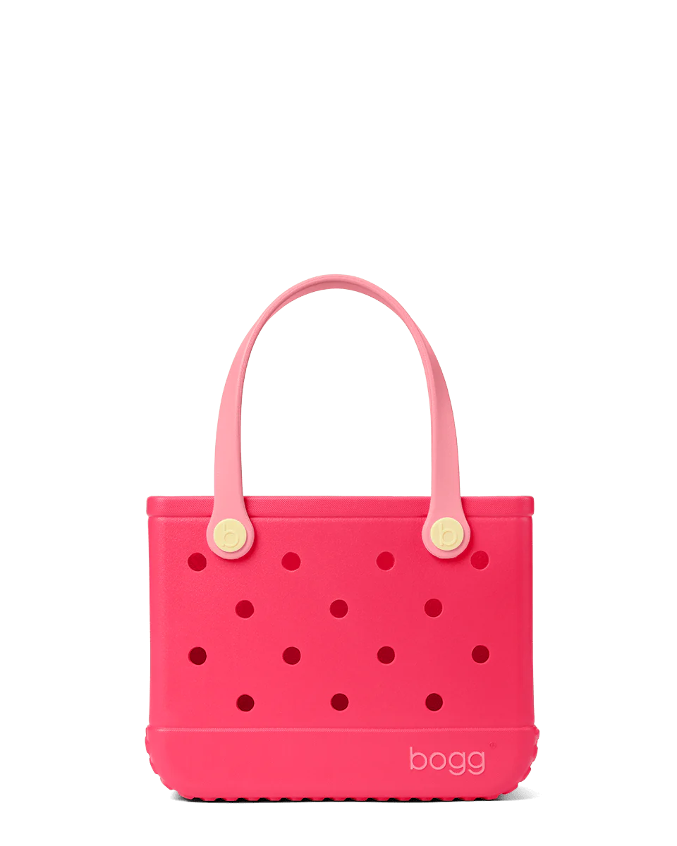 Bitty Bogg Bag - Strawberry Acai – Roots and Ramble Boutique
