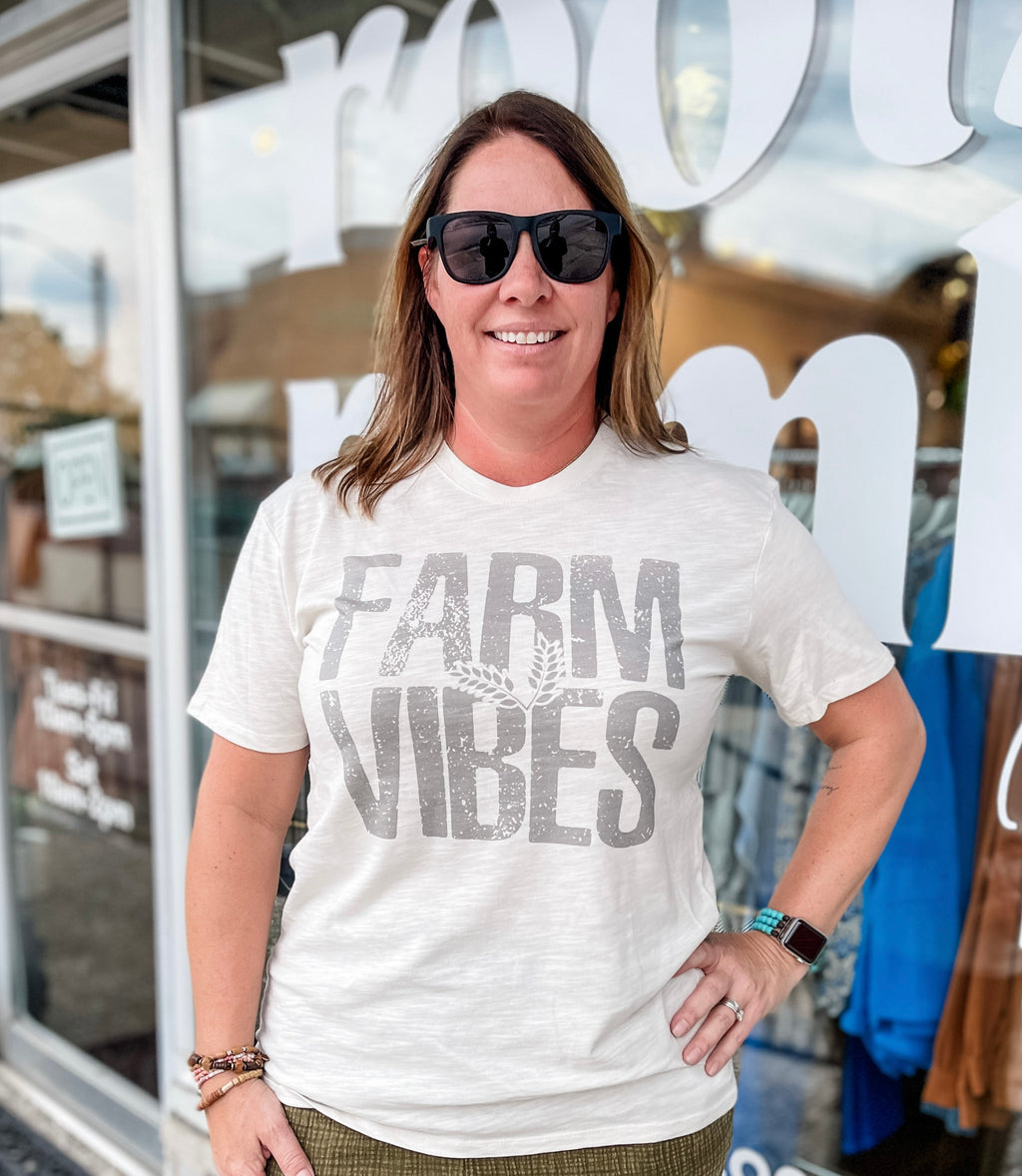 Farm Vibes Tee